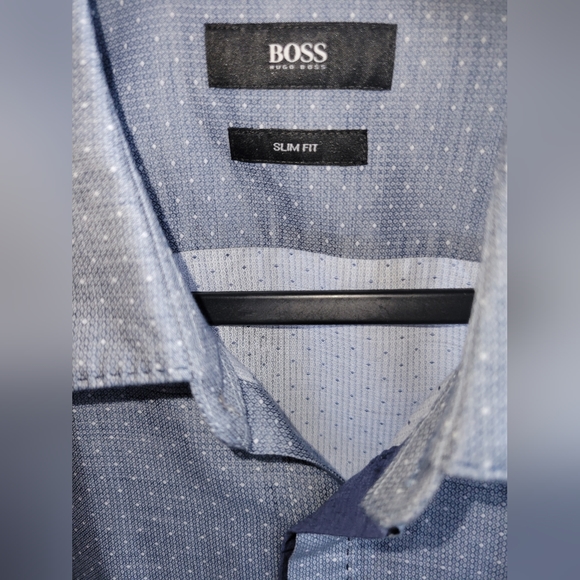Hugo Boss Blue Slim Fit Long Sleeve Polka-dot Button Down Shirt sz 44 17 1/2 - Picture 3 of 8